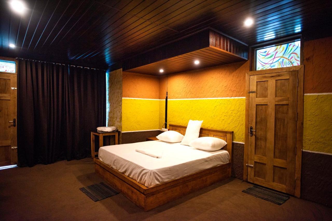 สโตน ฮิลล์ Hotel Kannur ภายนอก รูปภาพ