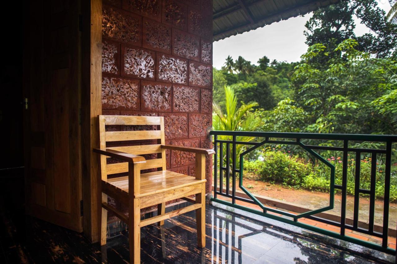 สโตน ฮิลล์ Hotel Kannur ภายนอก รูปภาพ