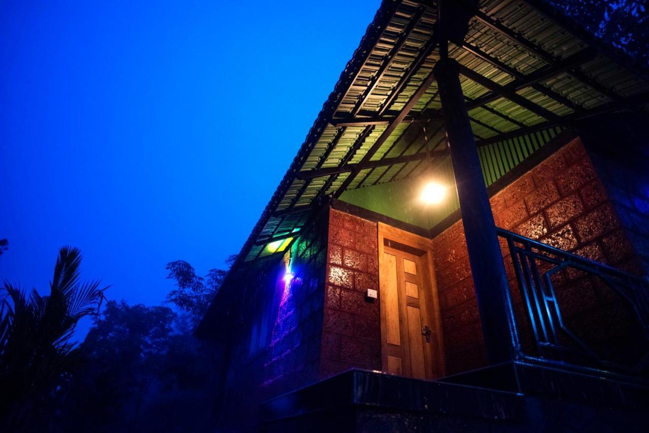 สโตน ฮิลล์ Hotel Kannur ภายนอก รูปภาพ