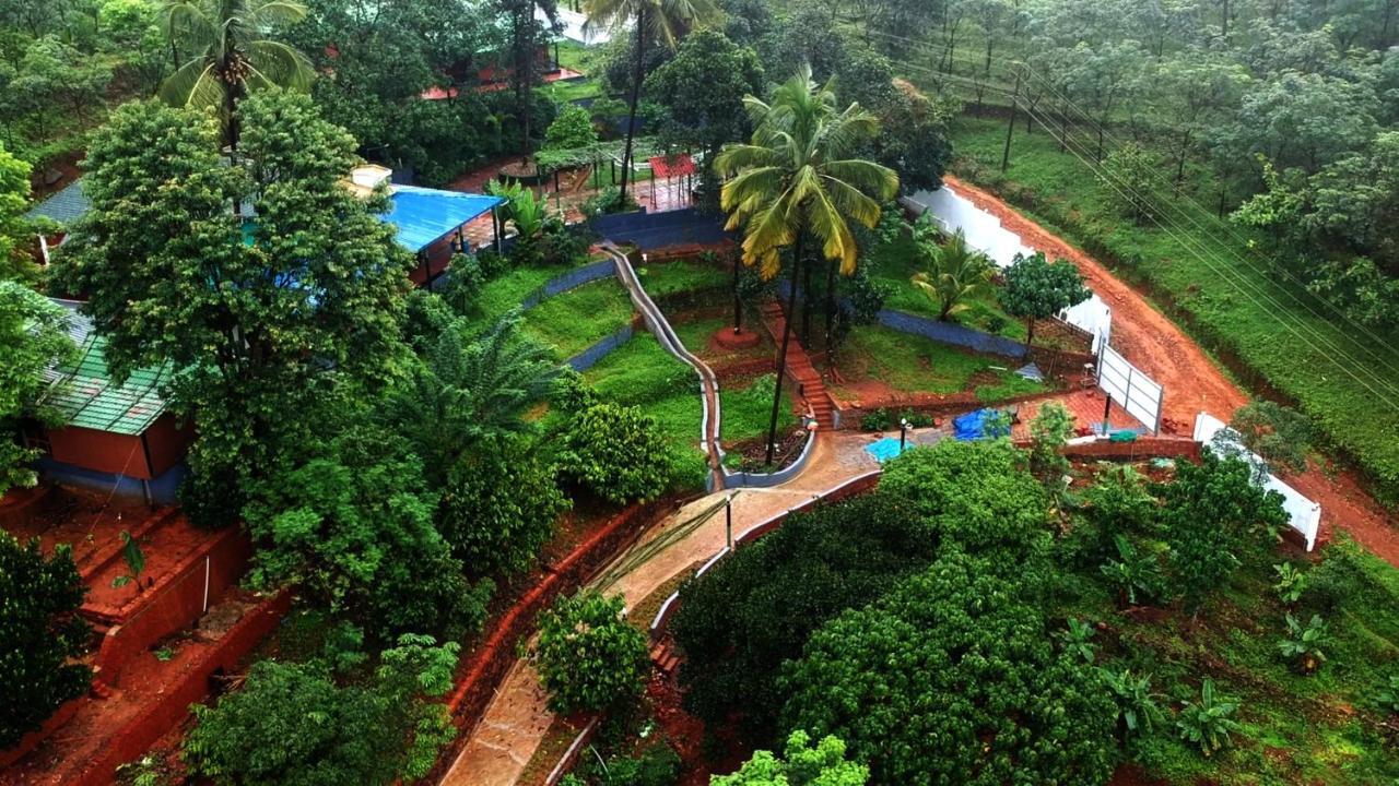 สโตน ฮิลล์ Hotel Kannur ภายนอก รูปภาพ