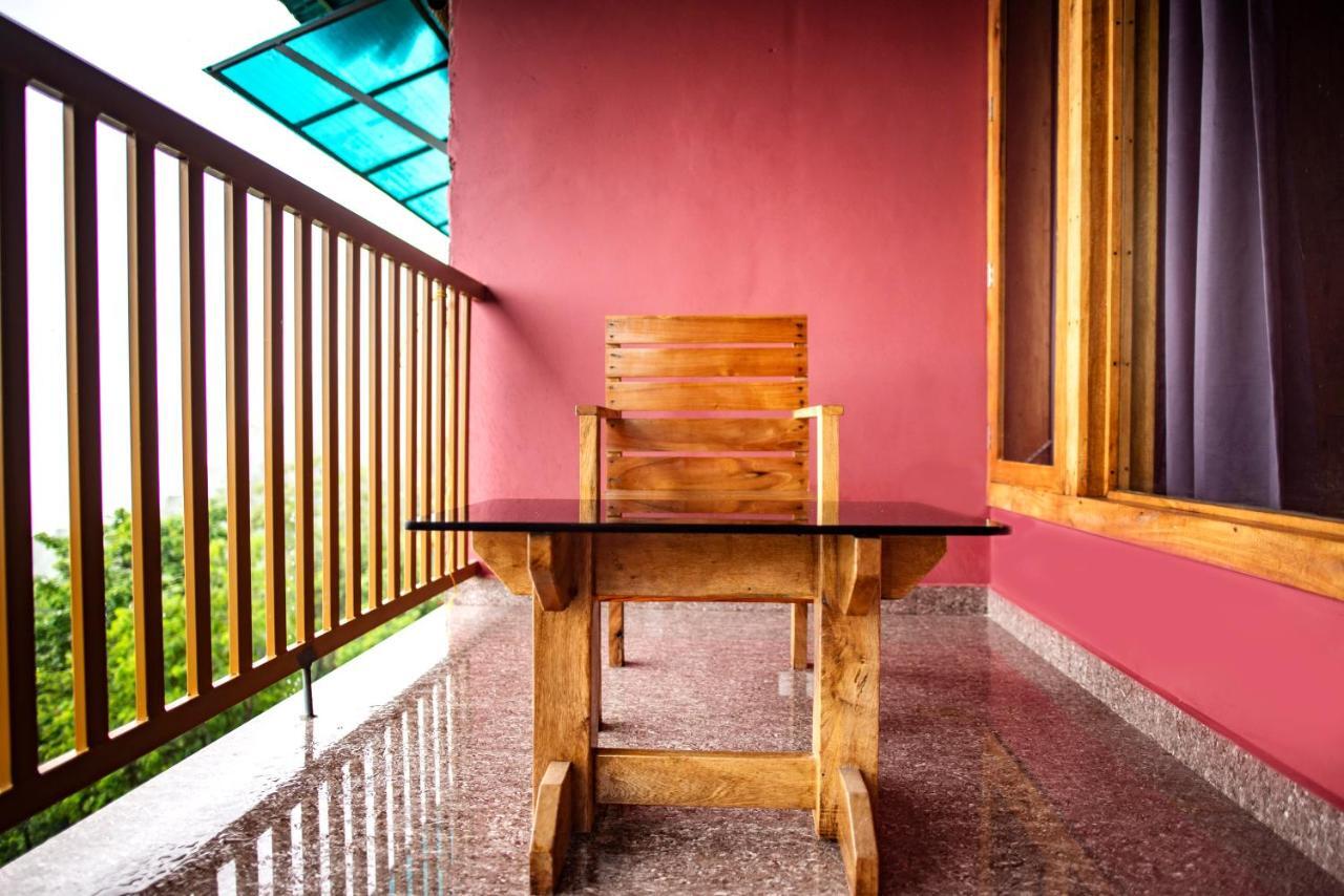 สโตน ฮิลล์ Hotel Kannur ภายนอก รูปภาพ