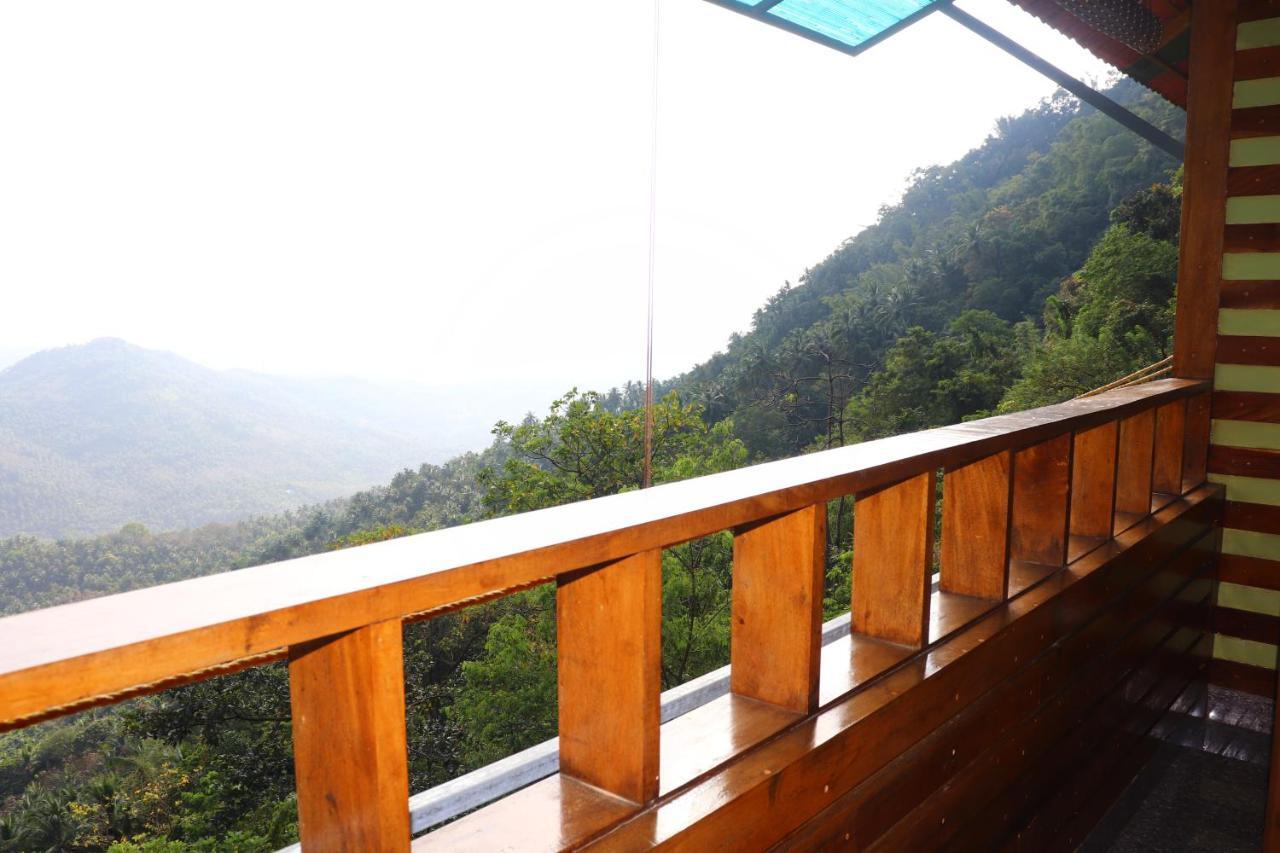 สโตน ฮิลล์ Hotel Kannur ภายนอก รูปภาพ